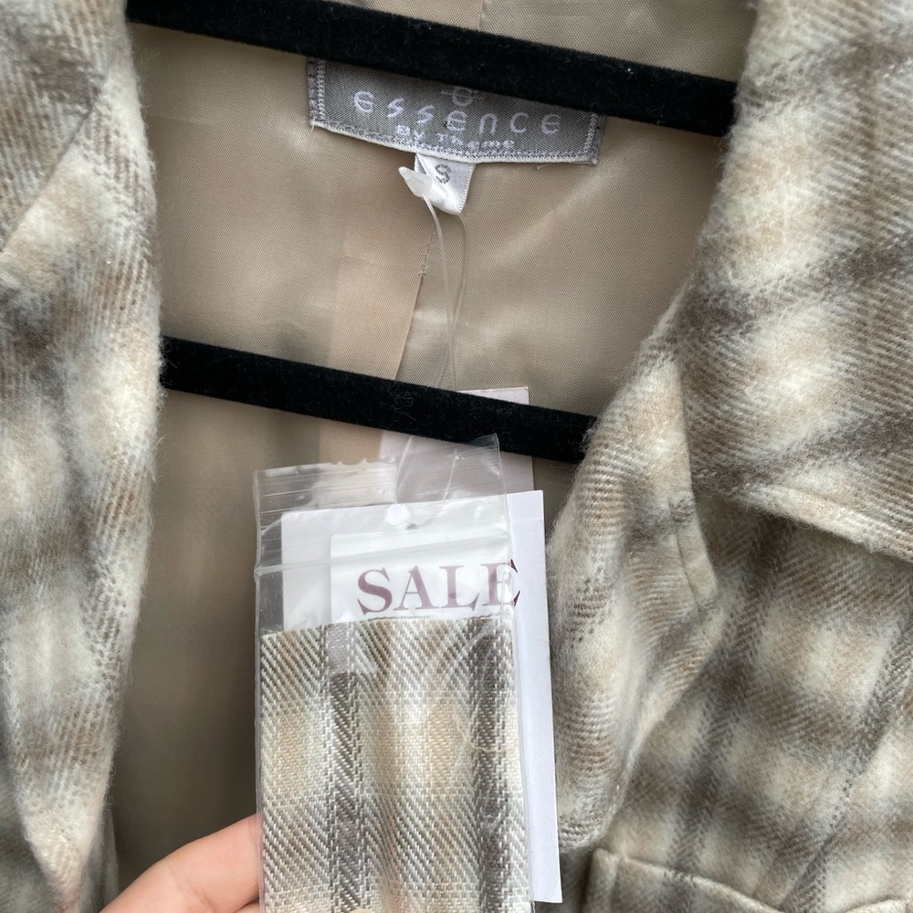 Cropped Jacket - Picture 6 of 7
